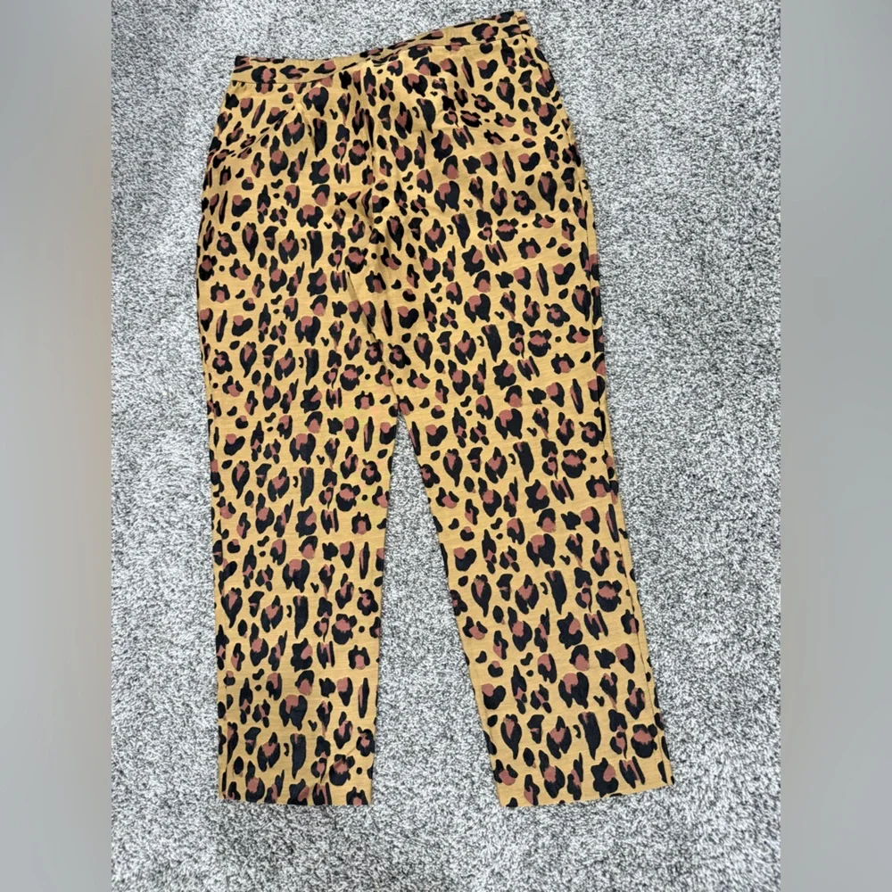 Natori women's leopard cropped print dress pants, size 10 - Picture 6 of 9
